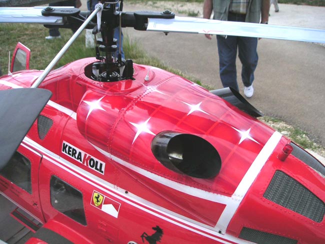 h_bell230_ferrari_2